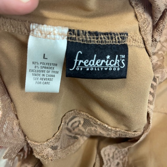 Frederick’s of Hollywood Lace Cami - Picture 4 of 4